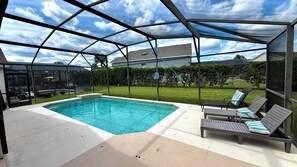 16735gb(7) - Spacious 4-Bedroom Villa with Private Pool in Glenbrook – Your Ideal Orlando Getaway (Clermont)