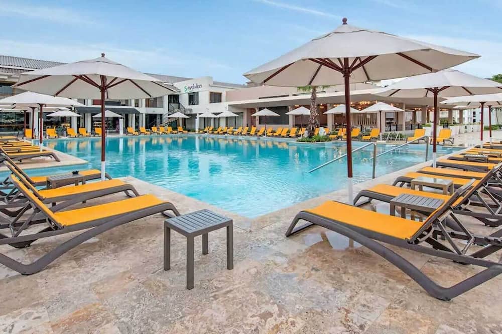 Playa Dorada King Bed Beachfront