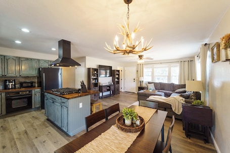 Interior. Moab–Telluride Stay. Pets • RVs • Group Friendly