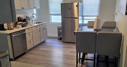 “3BR Home Near Wesleyan & Downtown Middletown