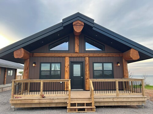 Beautiful Nova Scotia Chalets with Ocean view and private beach