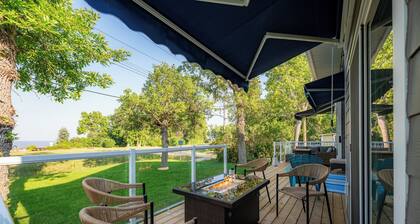 New Waterfront Luxury Cabin on Lake Winnipeg
