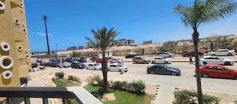 Porto Marina Apt, beach access and 2BR with 6 Beds