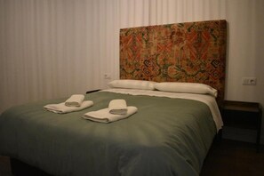 1 Schlafzimmer, Bügeleisen/Bügelbrett, Internetzugang