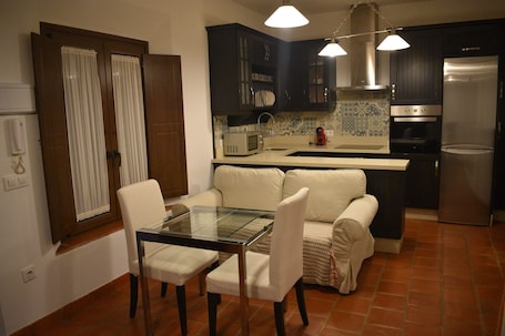Interior. Bodeguetas 1 bedroom with patio pets welcome