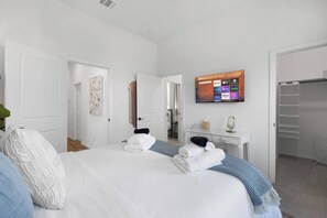 4 Schlafzimmer, Bügeleisen/Bügelbrett, Reisekinderbett, kostenloses WLAN