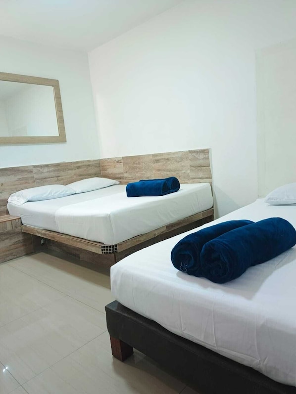 Classic Double or Twin Room | Desk, laptop workspace, iron/ironing board, free WiFi