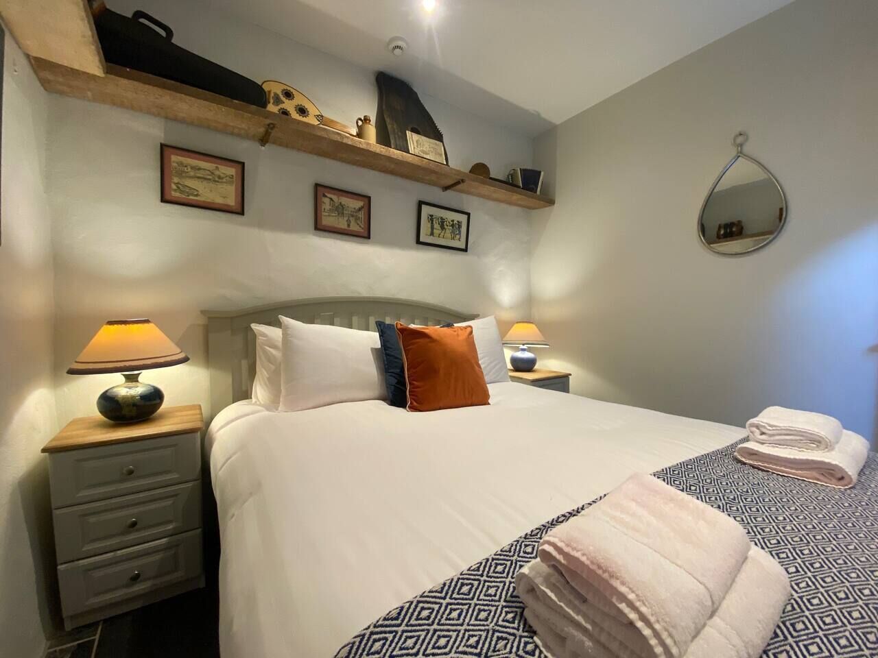 2 habitaciones, cuna de viaje, wifi y ropa de cama 