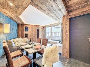 Dining - Les Hauts du Val Claret(Val Claret) by Interhome (Tignes)