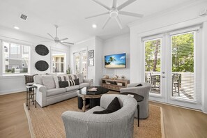 Smart TV - Gypsea Girl by Stay on 30a (Inlet Beach)