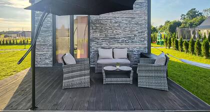 Wunderschönes Haus mit 2 Schlafzimmern in Wytowno