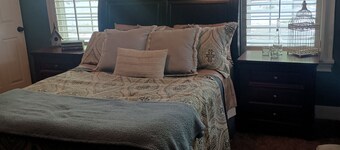Charming studio in fabulous Jefferson