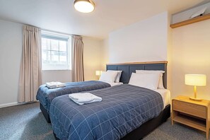 2 bedrooms, WiFi, bed sheets