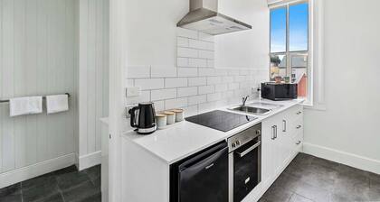 Portsea Place Hobart - designer studio + parking