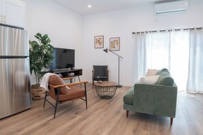 スマートテレビ、書庫