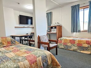 1 quarto, roupa de cama