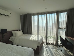 Deluxe Apartment, Balcony, City View | Desk, free WiFi