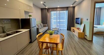 Celestia Pentstudio West Leak Hanoi