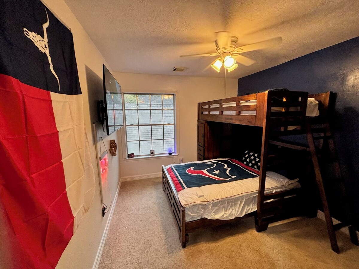 Photo 41 of Family Retreat in Houston, Pool & Spa Sleeps 15 Oasis, Relax & Reconnect Style