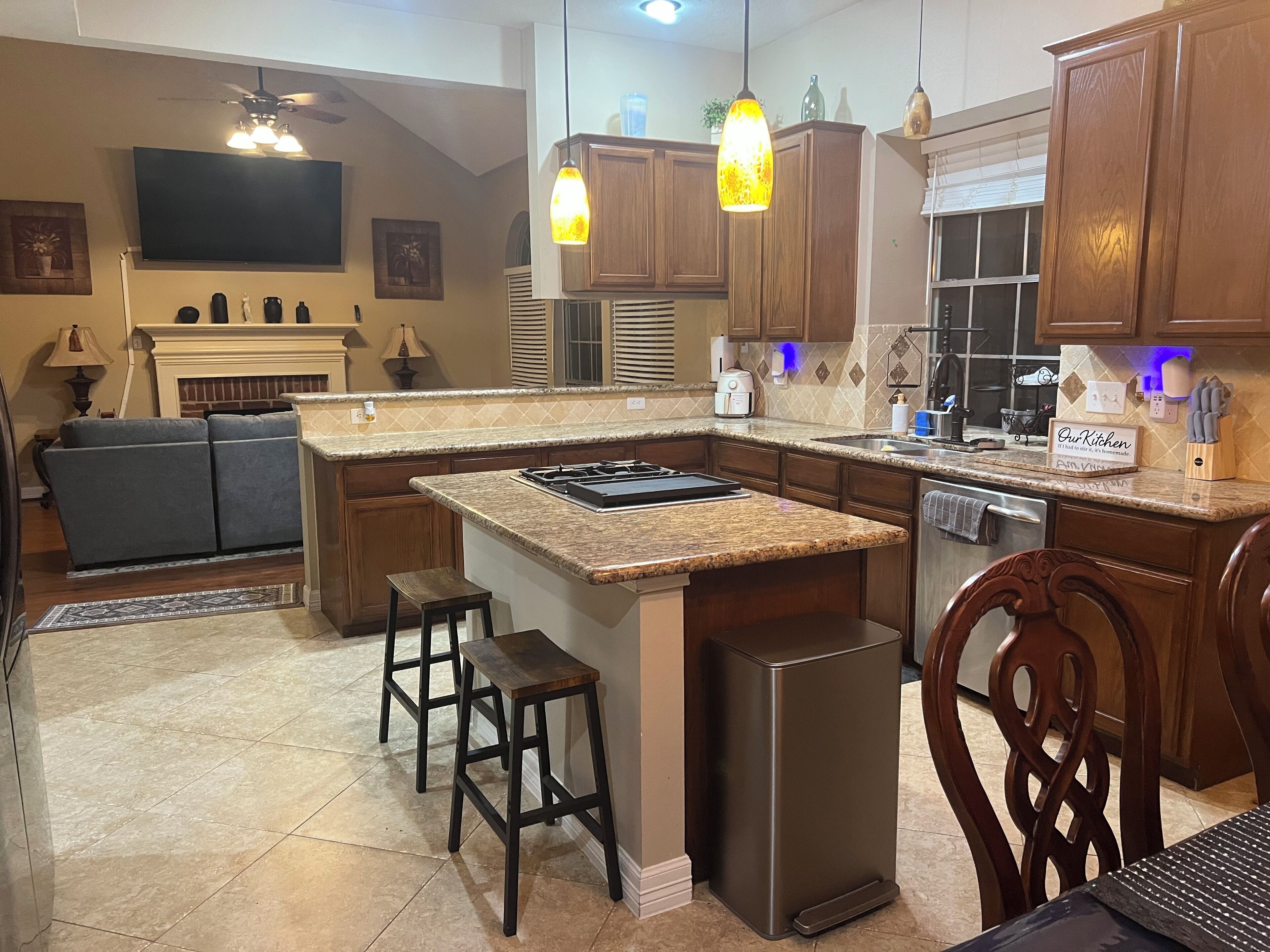 Microwave, oven, stovetop, dishwasher