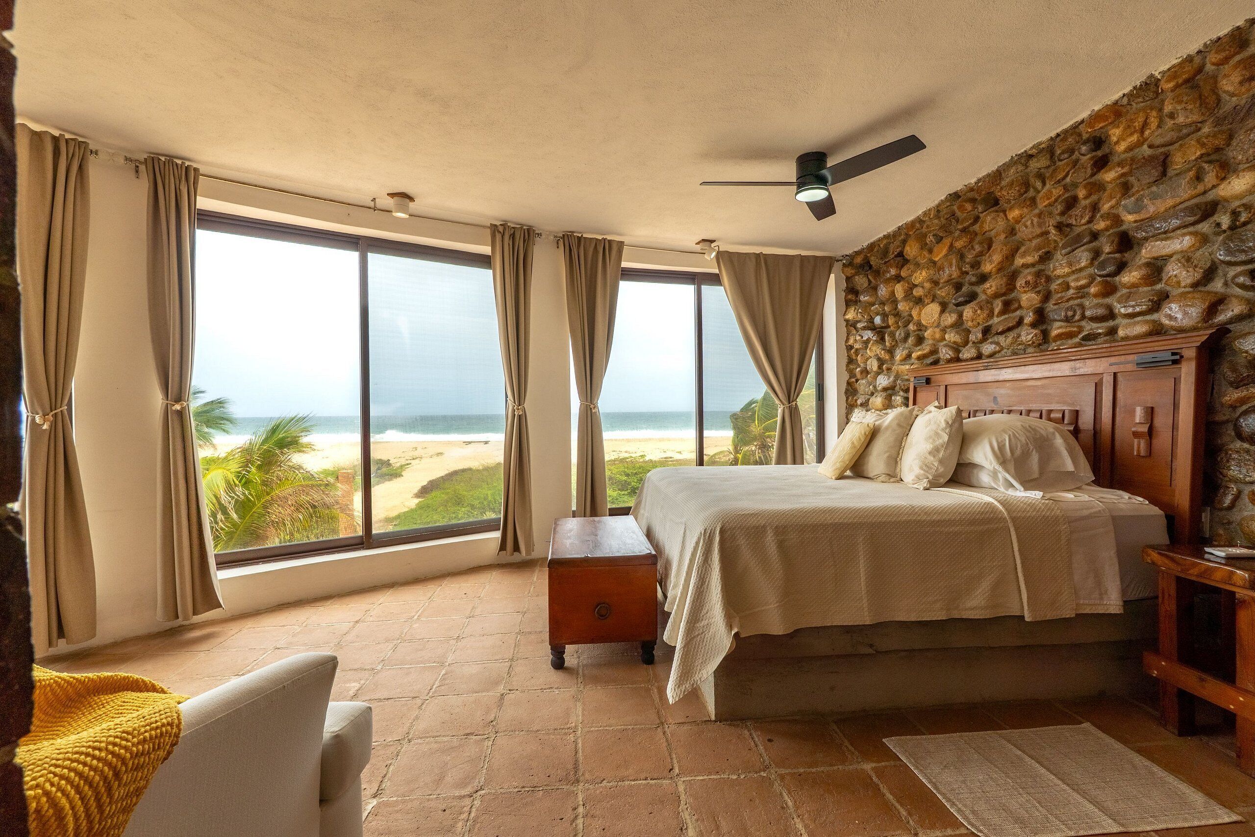 Chalet | Egyptian cotton sheets, premium bedding, memory foam beds, in-room safe