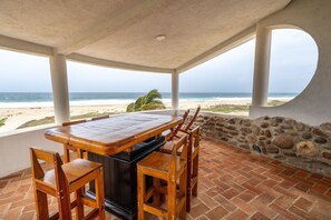 Chalet | Outdoor dining