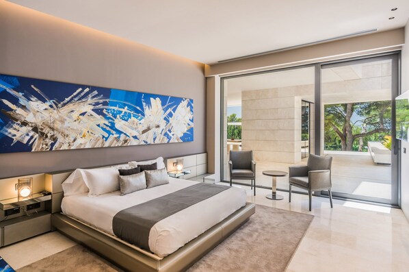 4 間睡房、熨斗/熨衫板、Wi-Fi、床單