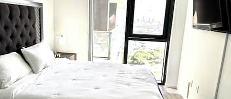 熨斗/熨衣板、WiFi、床单