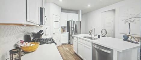 Microwave, oven, stovetop, dishwasher