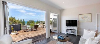 Coastal Retreat - 2 minutes to Sorrento beach and local restaurants and shops