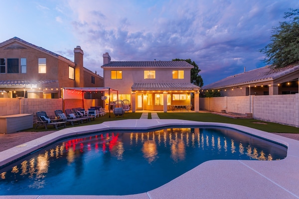 Een verwarmd zwembad