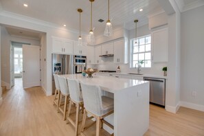 Luksustalo, merinäköala | Yksityinen keittiö