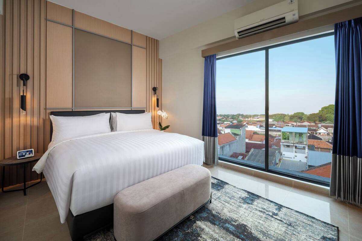 Junior Suite Room