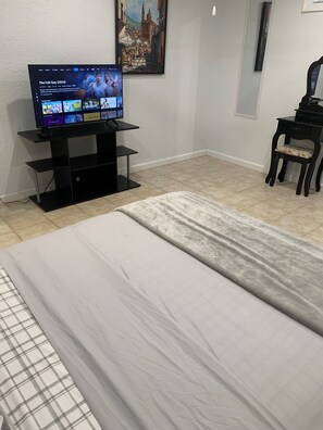 4 Schlafzimmer, Bügeleisen/Bügelbrett, Reisekinderbett, kostenloses WLAN