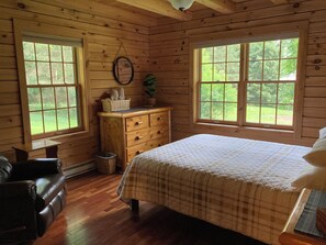 3 dormitorios, escritorio, tabla de planchar con plancha y wifi gratis