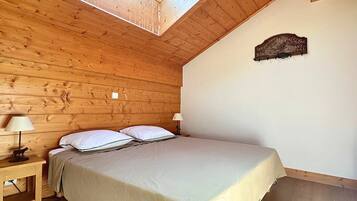 2 bedrooms, internet