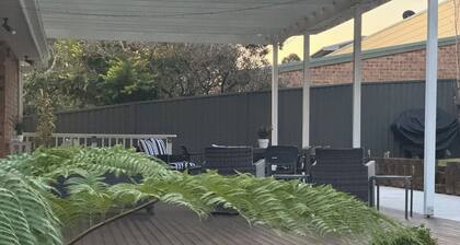 Beautifully appointed Room in charming Culburra Beach Jervis Bay bed & breakfast