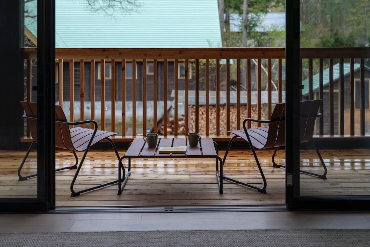 木屋, 4 间卧室 | 阳台