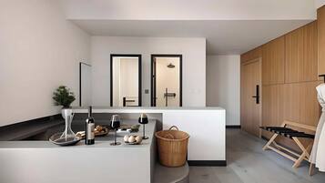 Private spa tub