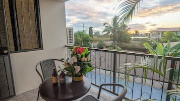 Family Villa, 2 Bedrooms, Garden View | Terrace/patio