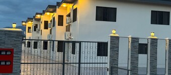 Airport Ace Villas