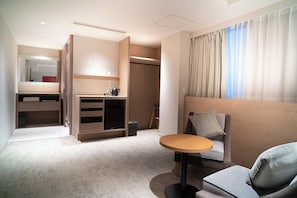 Chambre avec lits jumeaux, accessible aux personnes à mobilité réduite