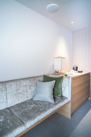 Deluxe Double or Twin Room, City View | Down duvets, in-room safe, blackout curtains, free WiFi