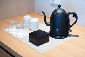 Deluxe Double Room | Down duvets, in-room safe, blackout curtains, free WiFi