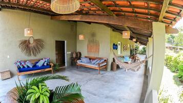 Villa | Terrace/patio