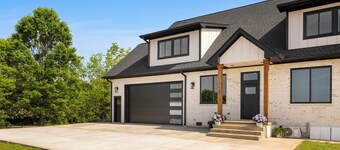 Custom Built Luxery Stay-New 1-bedroom apartment in Campobello with AC, WiFi