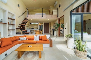 Ayo La Vida | Living area