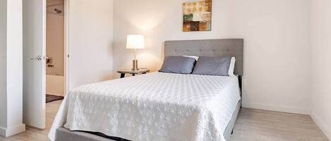 1 bedroom, iron/ironing board, free WiFi, bed sheets