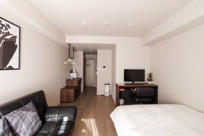 Desk, internet, bed sheets
