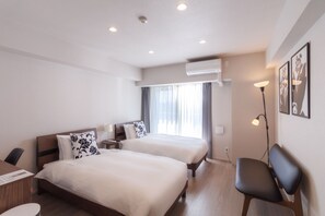 1 habitación, escritorio, internet y ropa de cama 